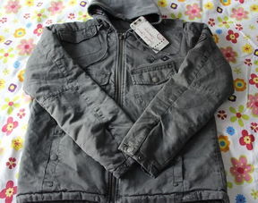 免稅店精選 Roem工廠上衣、東大門(mén)女裝、童裝八折團(tuán)及鞋帽熱購(gòu)，匯率優(yōu)惠0.0062